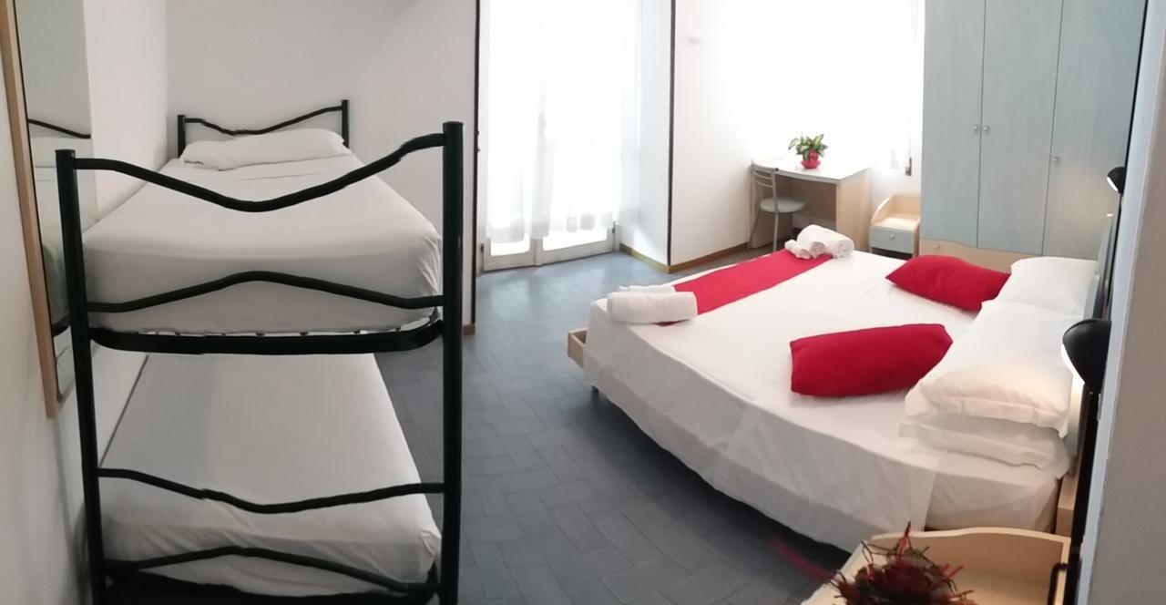 Hotel Giardino Cesenatico Esterno foto