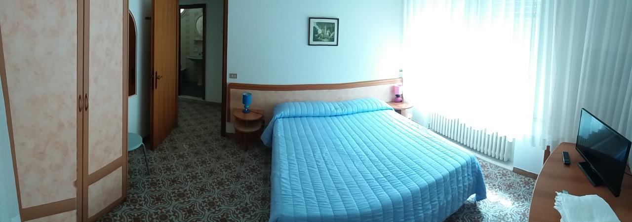 Hotel Giardino Cesenatico Esterno foto